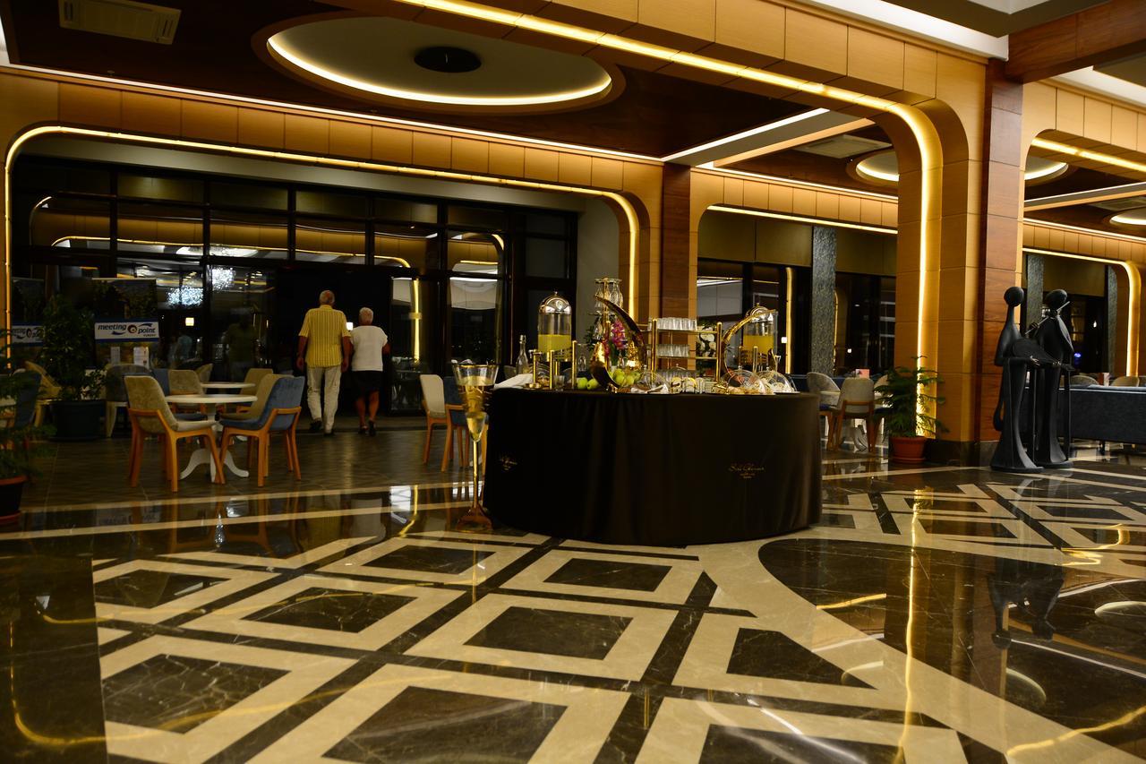 Glamour Resort & Spa Side Exterior foto